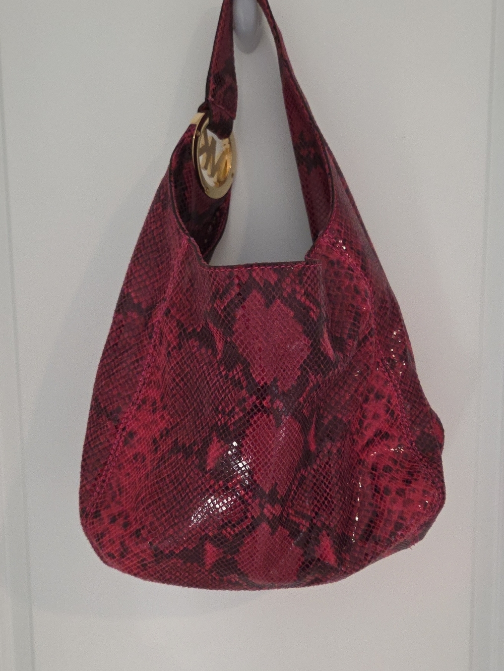Shades Of Pink Snake-Print Hobo Shoulder Bag